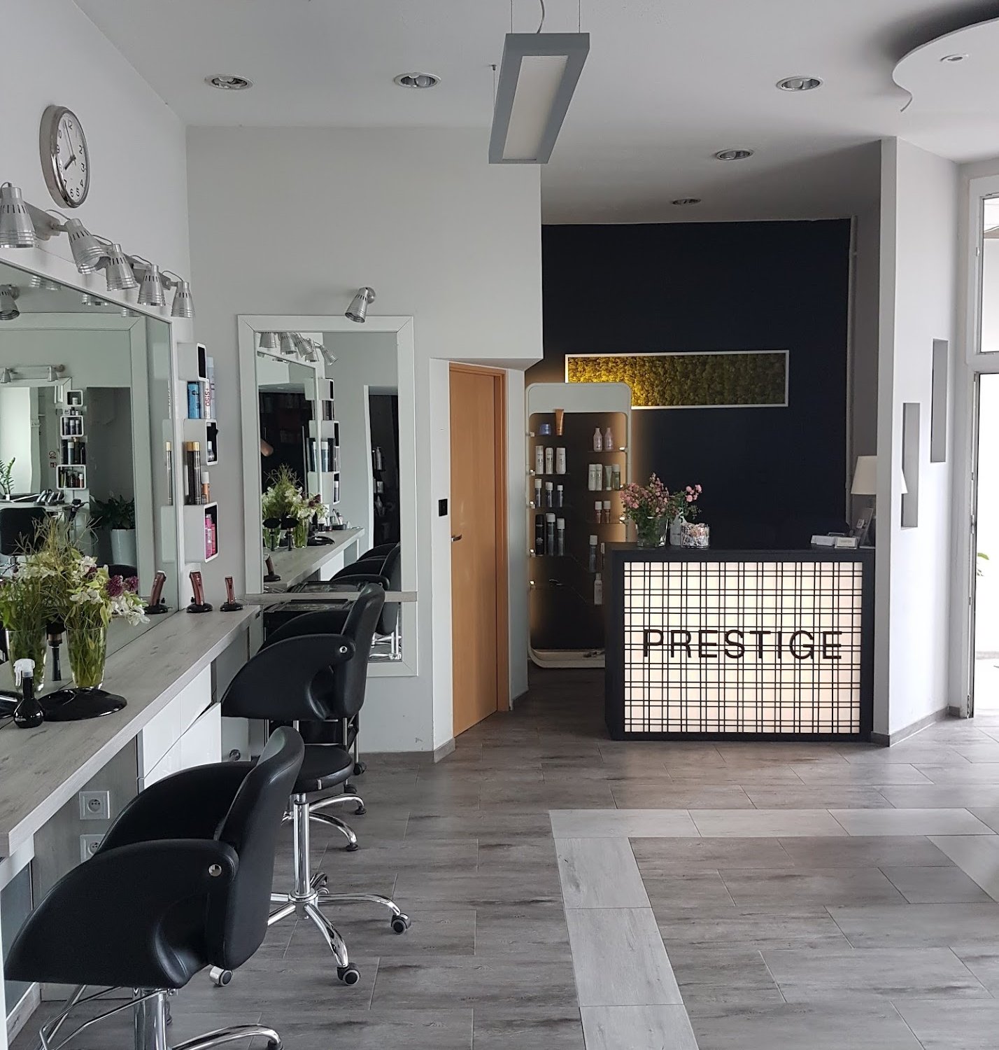 Salon fryzjerski Prestige Astra – recenzje, zdjęcia, godziny pracy, numer telefonu i adres – Salony urody i SPA w Wrocław – Nicelocal.pl